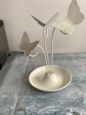 Source Unknown White Butterfly Jewelry Holder bracelet and ring holder